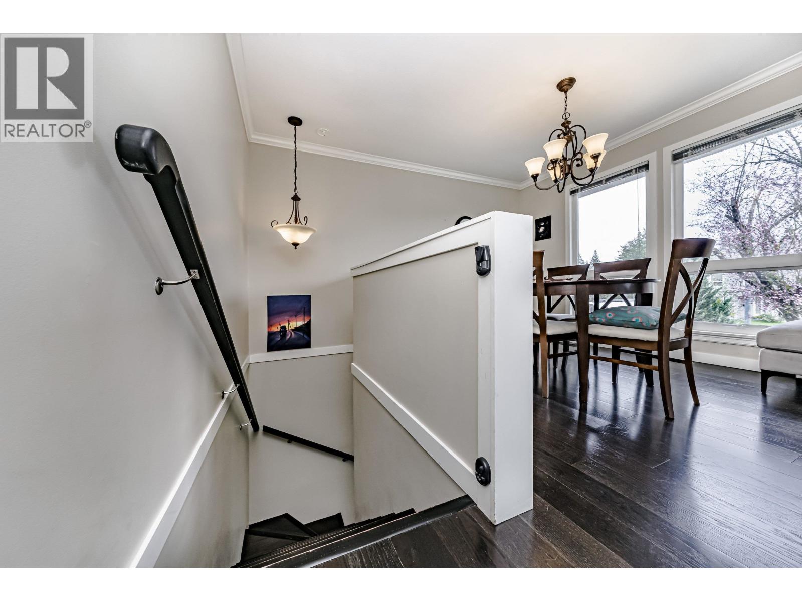 Photo 8 of 3151 Frey Place, Port Coquitlam BC