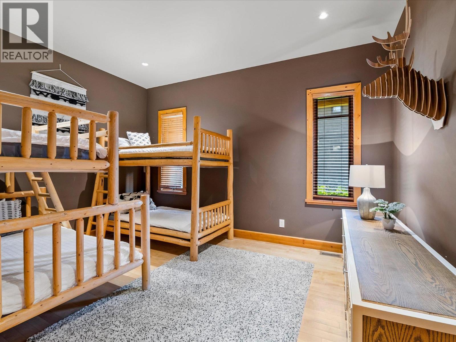 8148 MUIRFIELD CRESCENT, Whistler