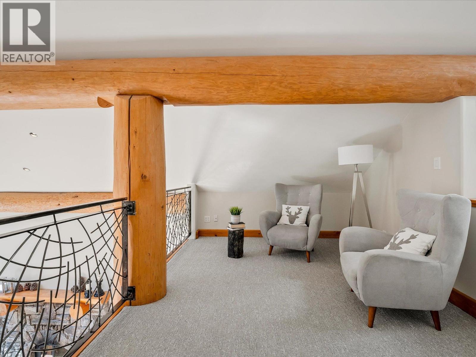 8148 MUIRFIELD CRESCENT, Whistler