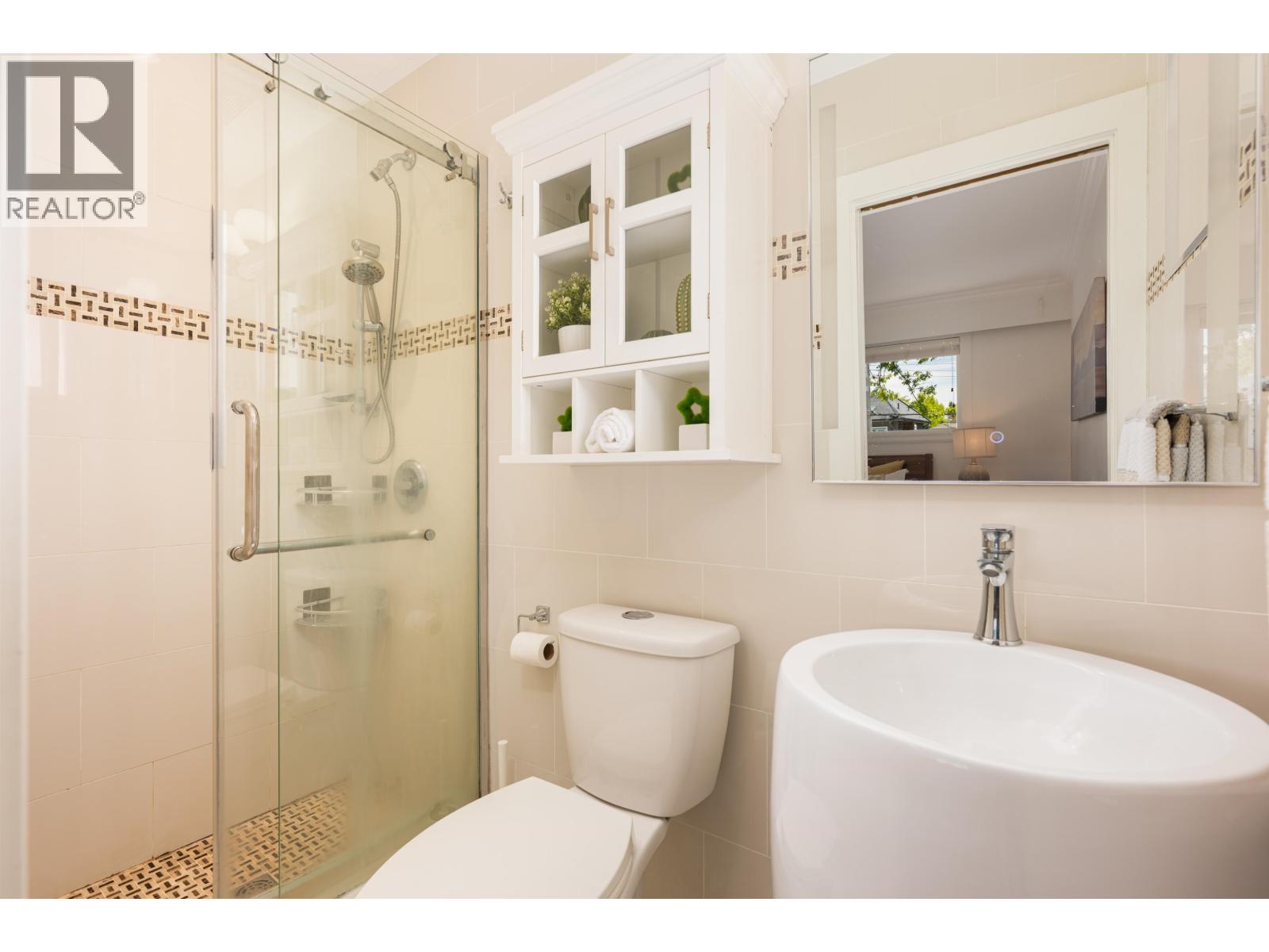 Photo 28 of 8119 Cartier Street, Vancouver BC