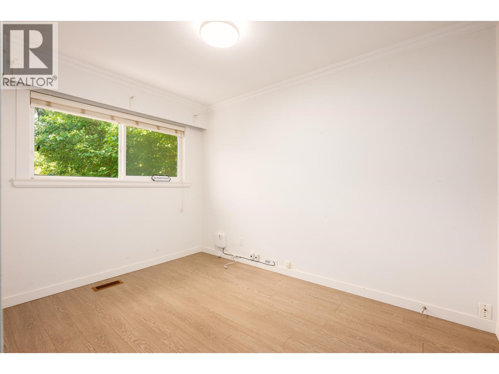 Photo 10 of 8119 Cartier Street, Vancouver BC