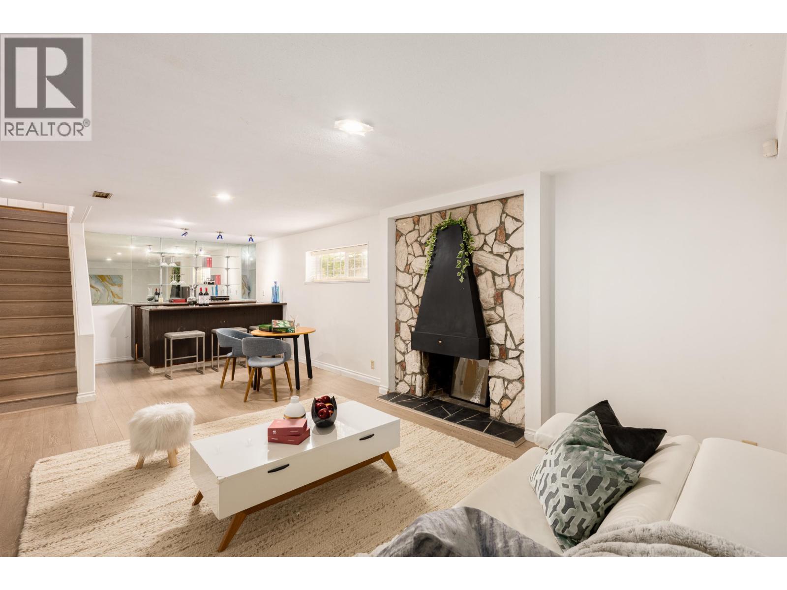Photo 19 of 8119 Cartier Street, Vancouver BC