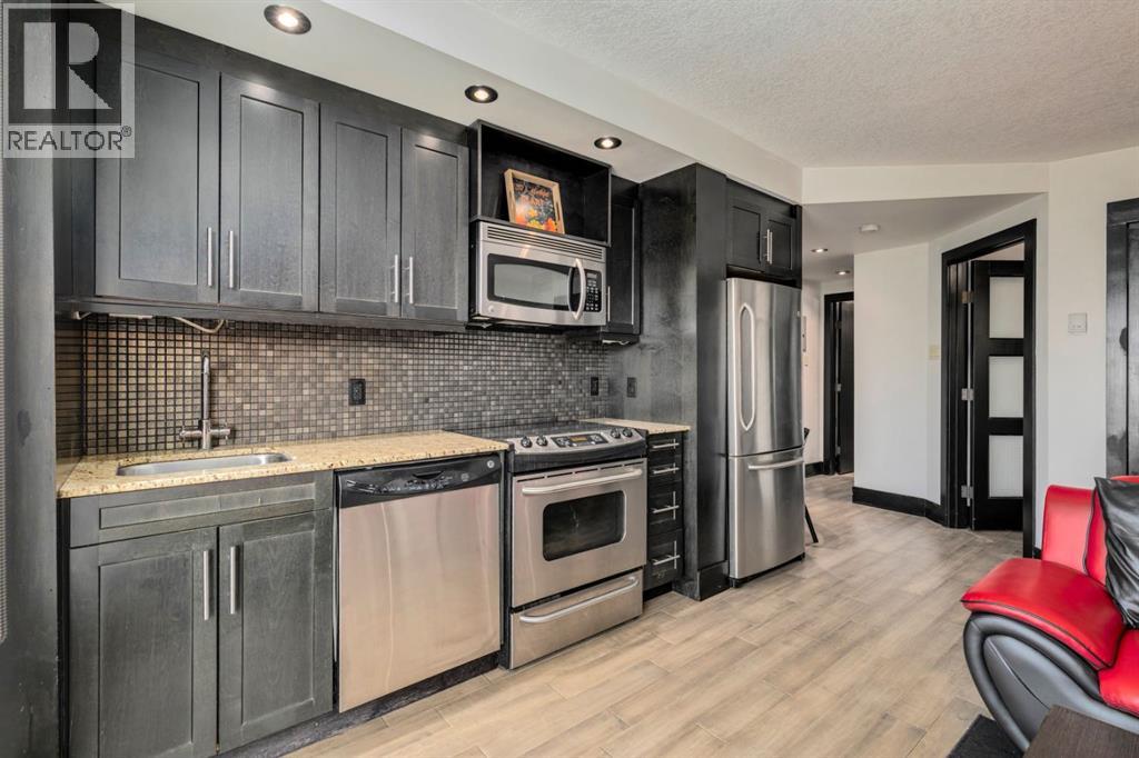 Single Family House for Sale in    Street SW Bankview Calgary 