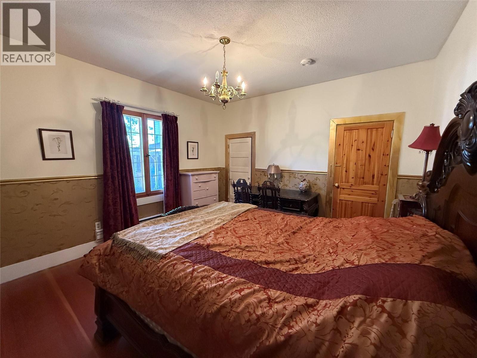9215 Main Avenue, Wilmer