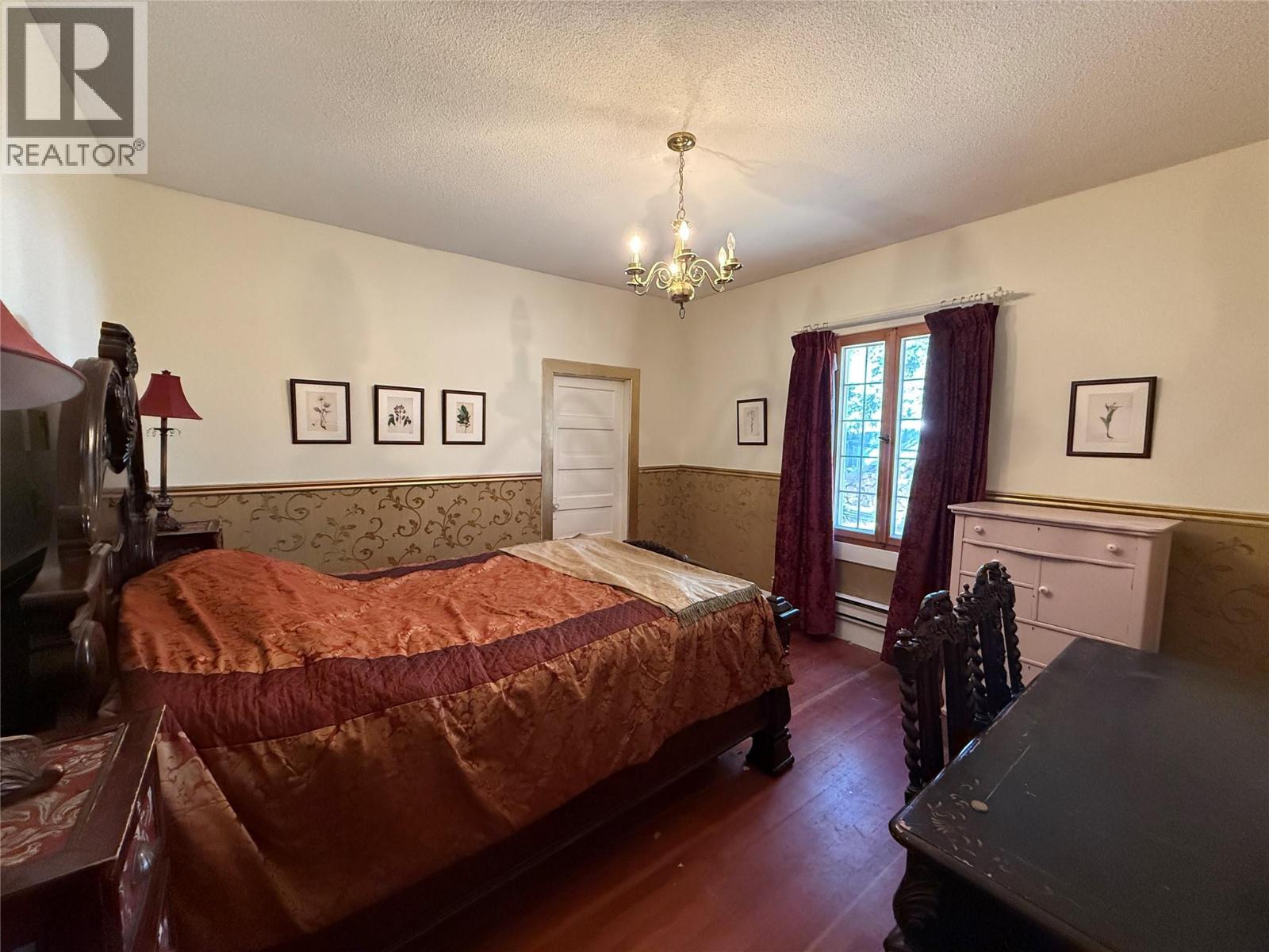 9215 Main Avenue, Wilmer