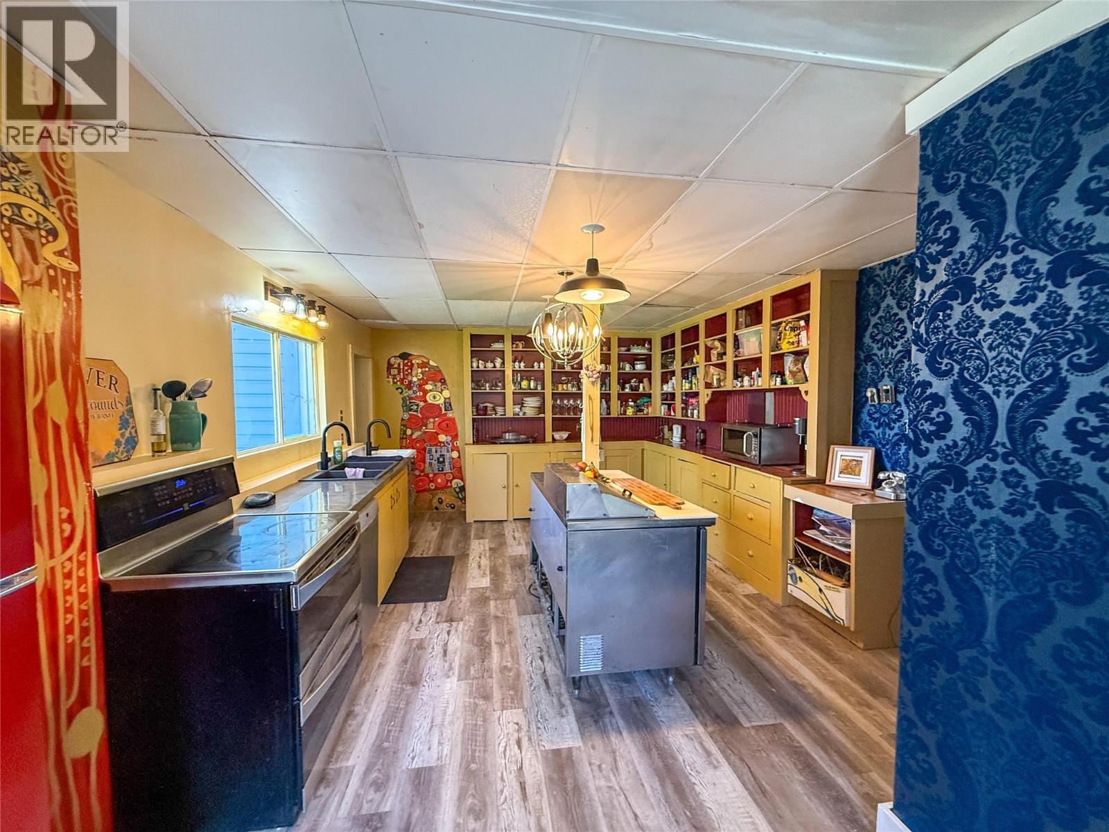 9215 Main Avenue, Wilmer