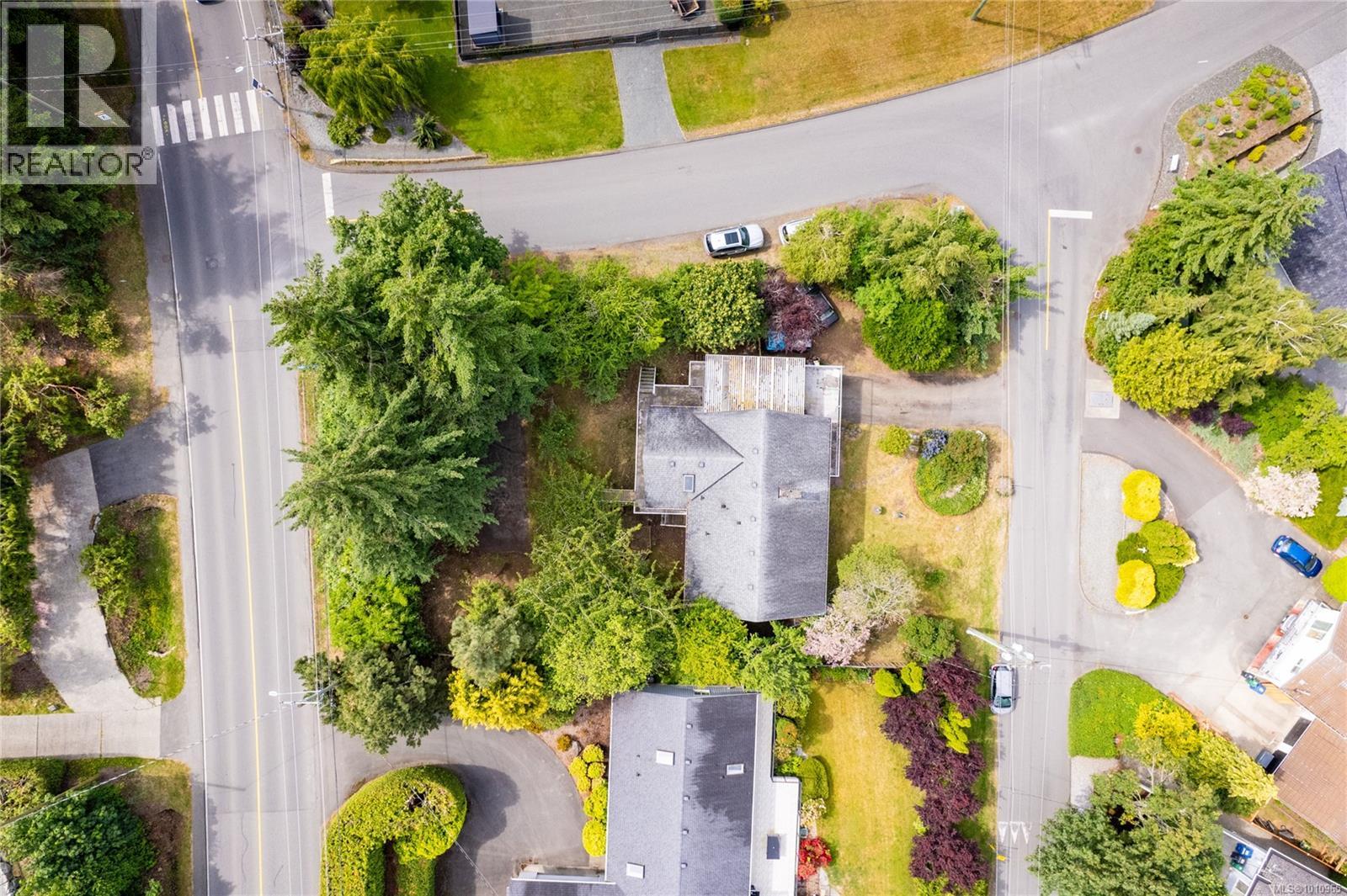 Photo 7 of 3681 Place Rd, Nanaimo BC