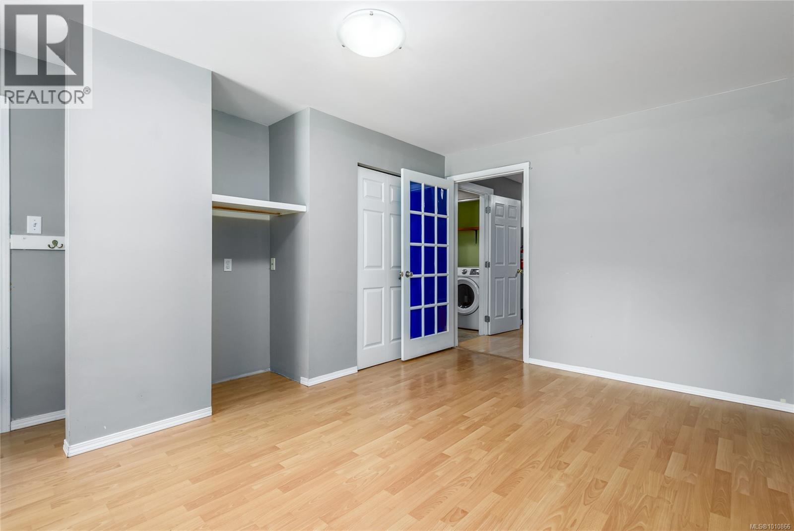 2084 Anna Pl, Courtenay