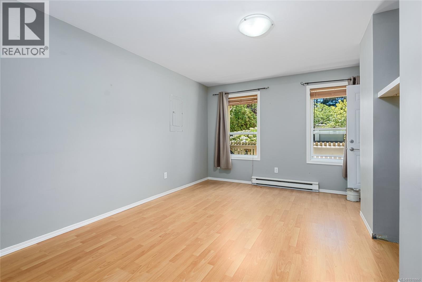 2084 Anna Pl, Courtenay