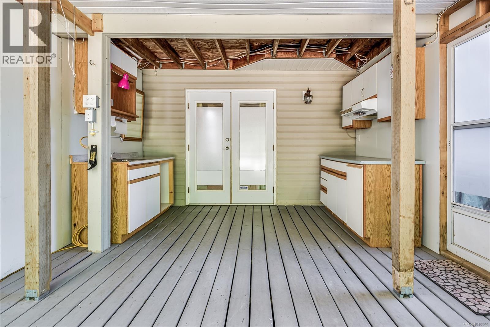 2084 Anna Pl, Courtenay