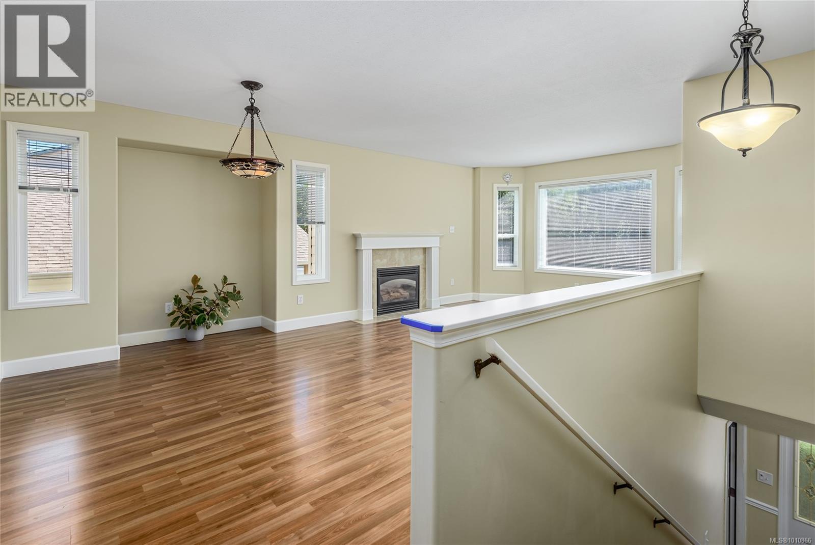 2084 Anna Pl, Courtenay