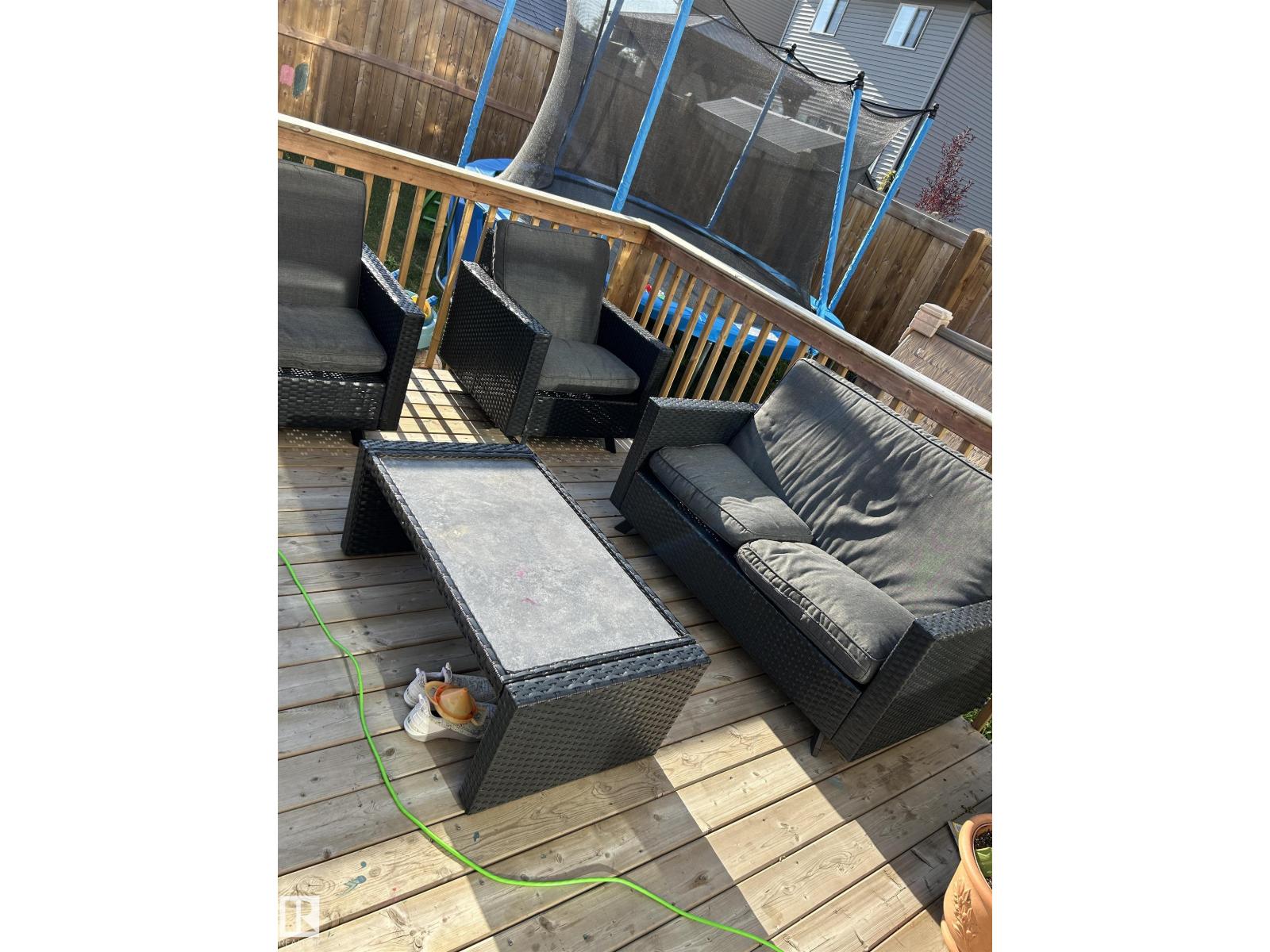 Photo 12 of 9620 230 St Nw, Edmonton AB