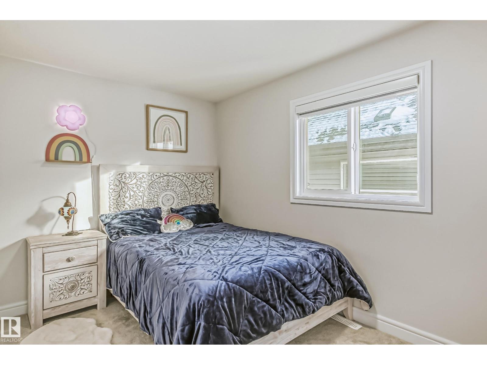 Photo 6 of 9620 230 St Nw, Edmonton AB
