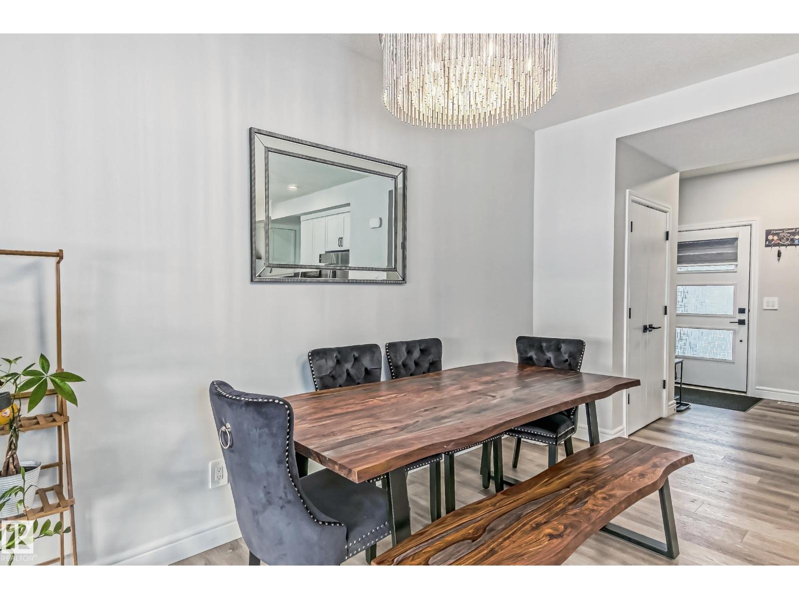 Photo 21 of 9620 230 St Nw, Edmonton AB