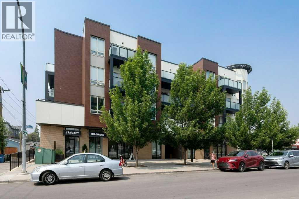 Single Family House for Sale in    Street NW Montgomery Calgary 
