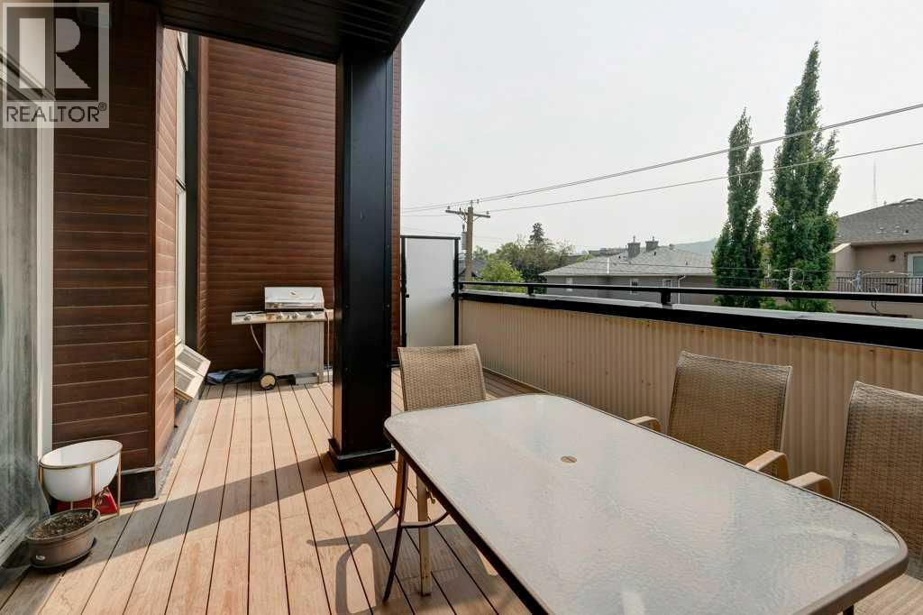 Single Family House for Sale in    Street NW Montgomery Calgary 