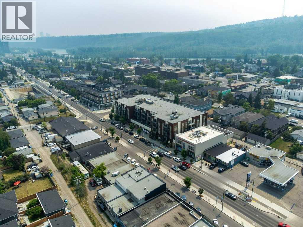 Single Family House for Sale in    Street NW Montgomery Calgary 