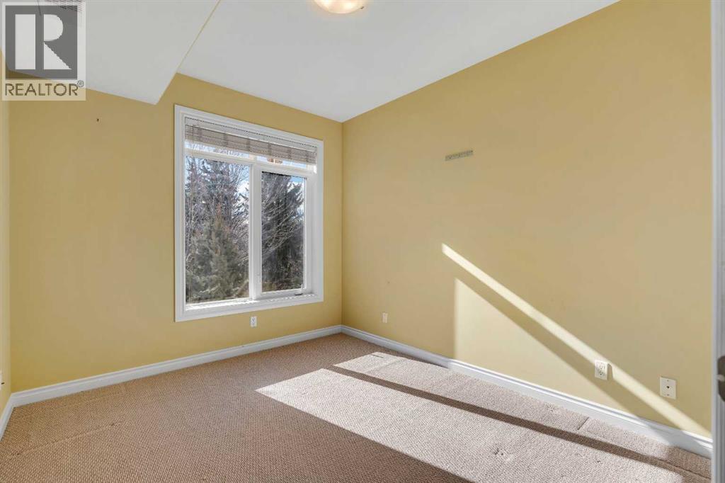 Single Family House for Sale in    Avenue SW Palliser Calgary 
