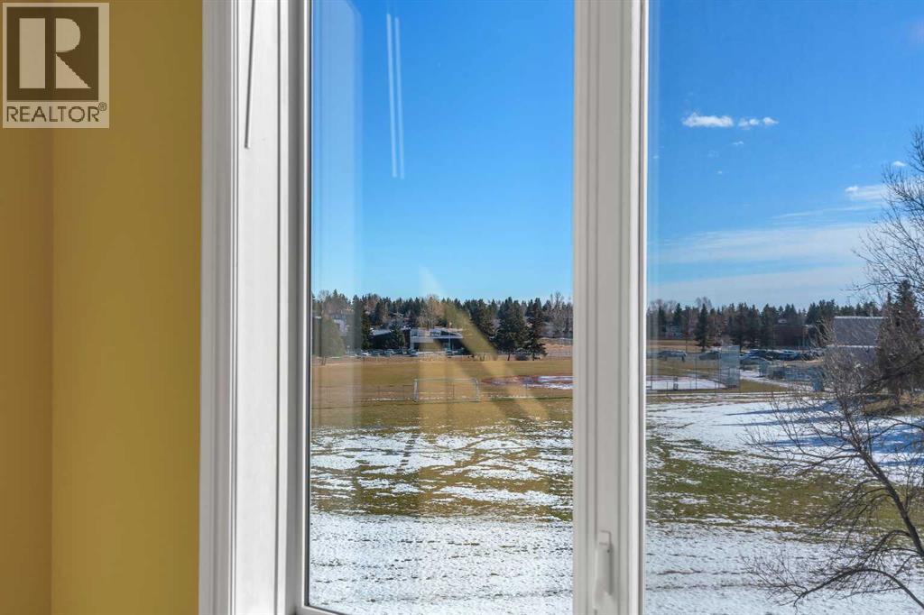 Single Family House for Sale in    Avenue SW Palliser Calgary 