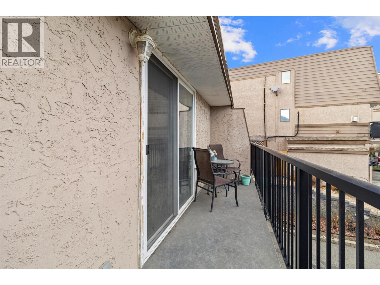 865 MCQUEEN DRIVE - 9
