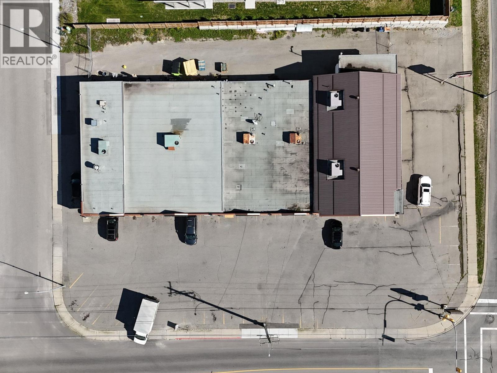  2104 2nd Street South, Cranbrook