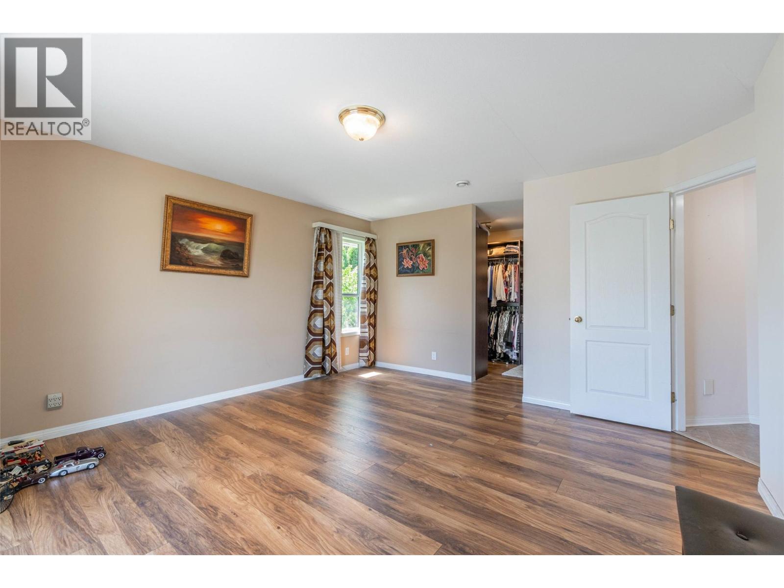 Photo 16 of 6752 Lakeside Drive, Oliver BC