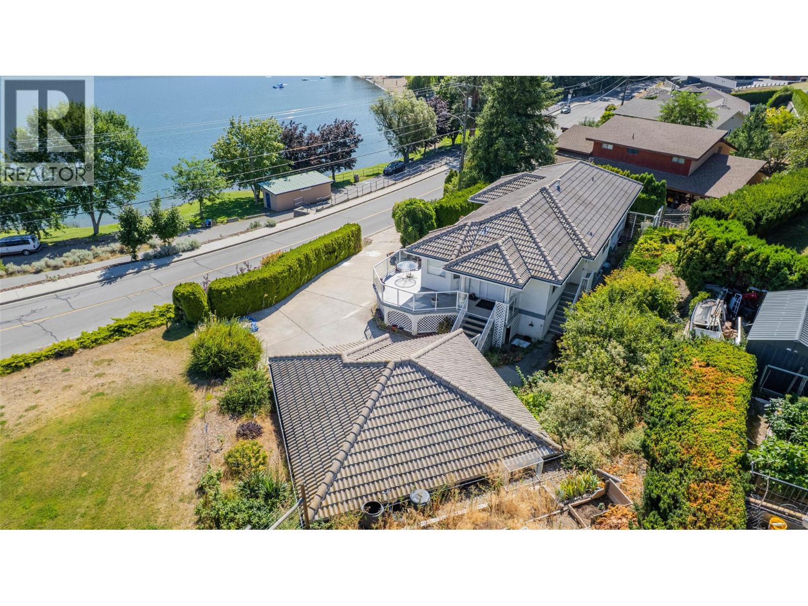 Photo 27 of 6752 Lakeside Drive, Oliver BC