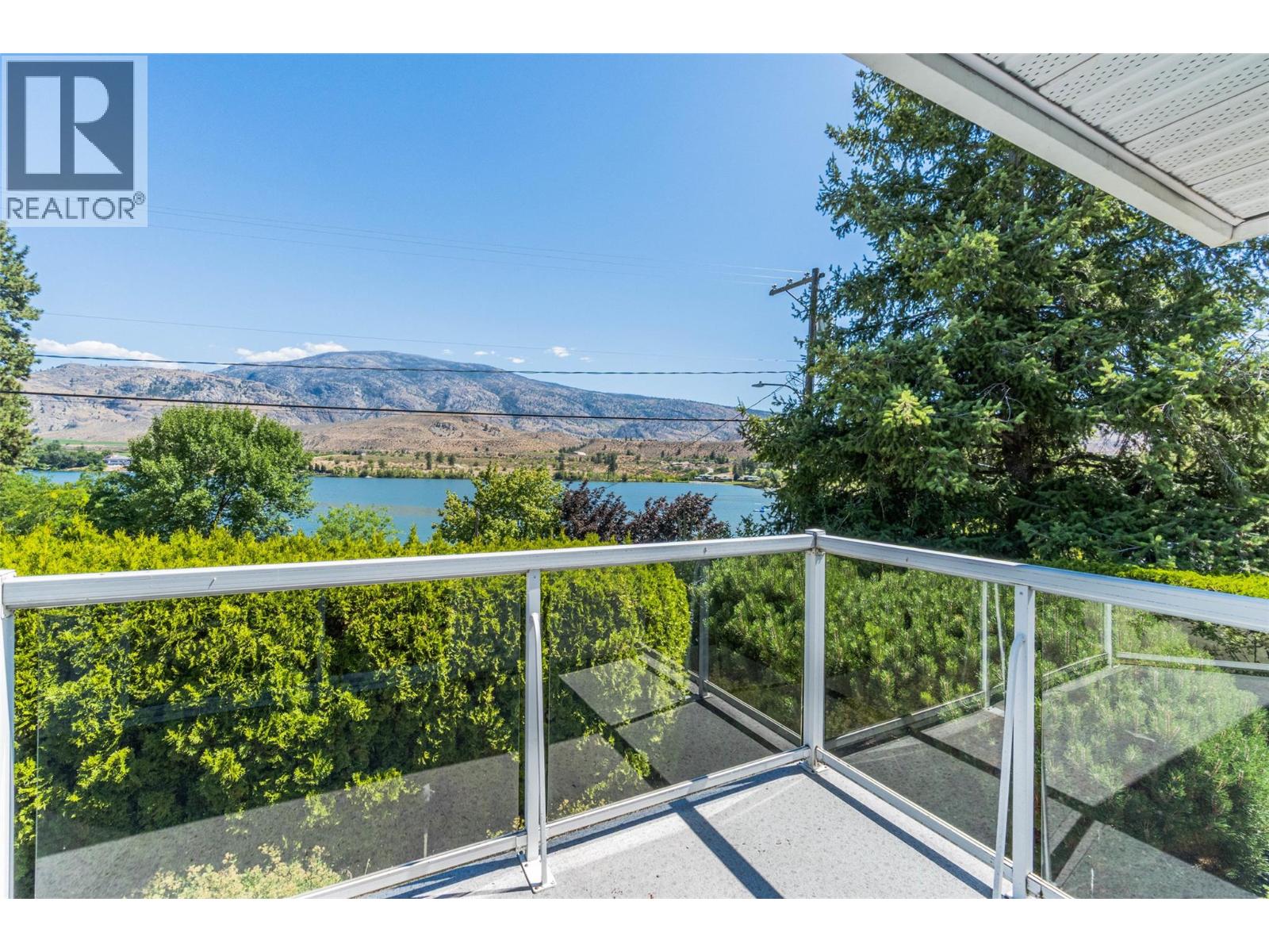 Photo 12 of 6752 Lakeside Drive, Oliver BC
