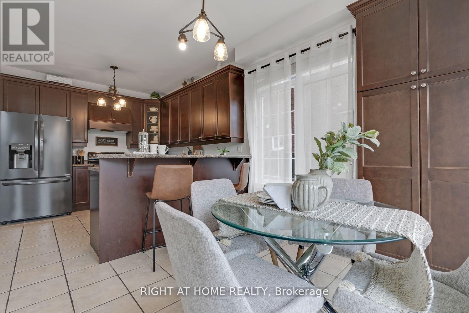 Photo 5 of 23 Don Morris Court, Clarington ON