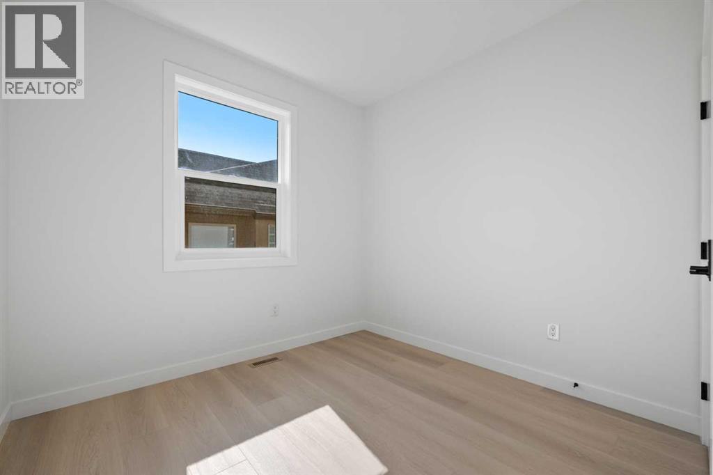 Single Family House for Sale in   Avenue NW Mount Pleasant Calgary 