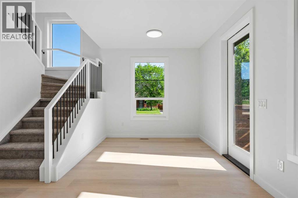 Single Family House for Sale in   Avenue NW Mount Pleasant Calgary 