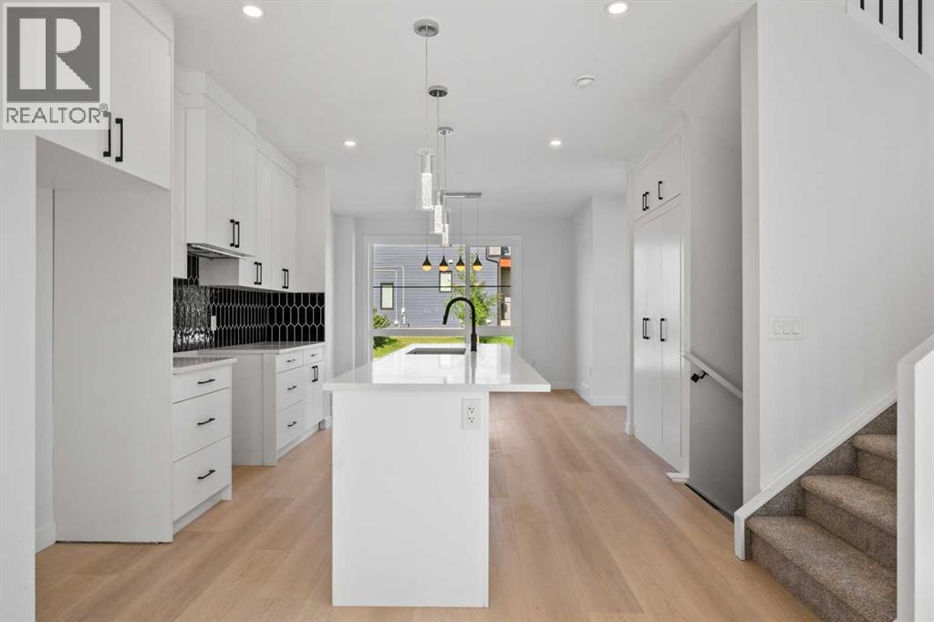 Single Family House for Sale in   Avenue NW Mount Pleasant Calgary 