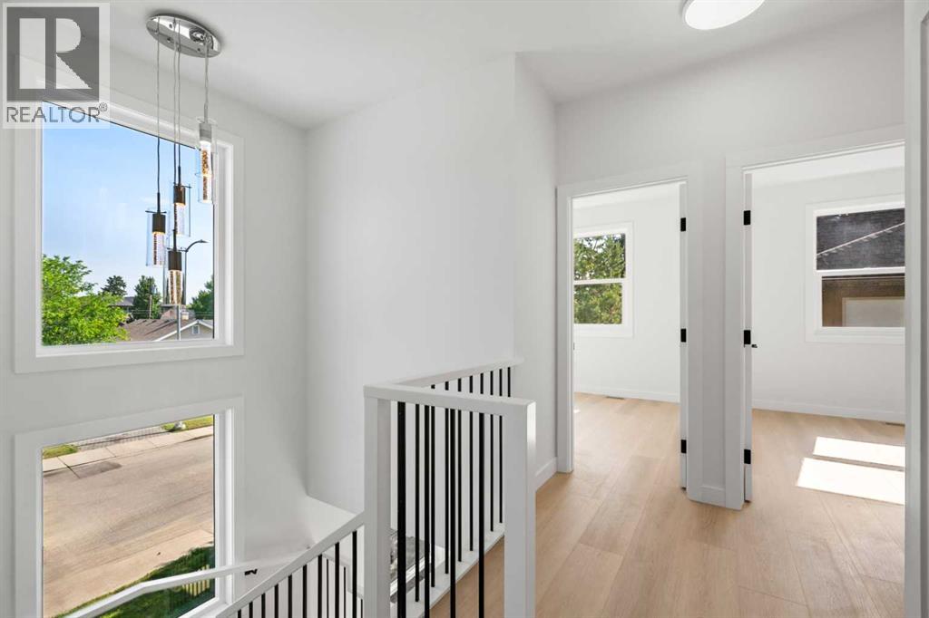 Single Family House for Sale in   Avenue NW Mount Pleasant Calgary 