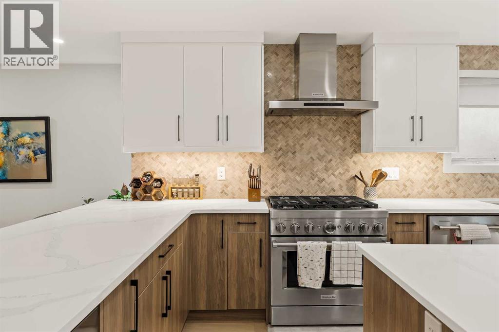 Single Family House for Sale in   Street SW Parkhill Calgary 