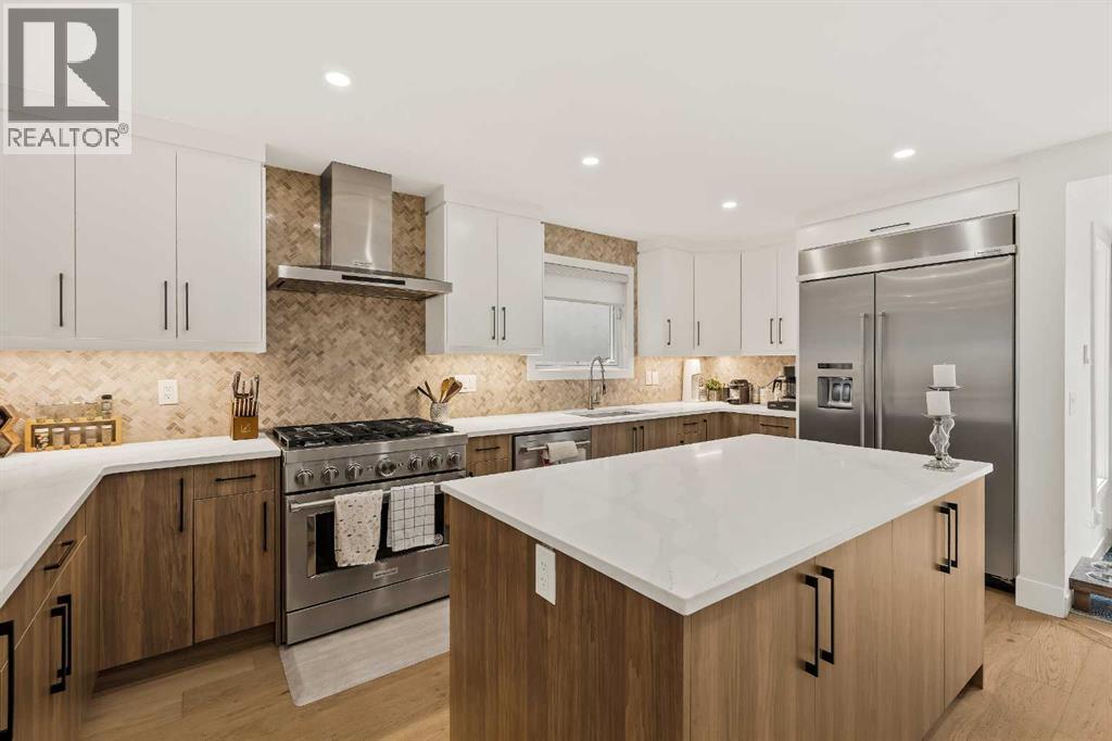 Single Family House for Sale in   Street SW Parkhill Calgary 
