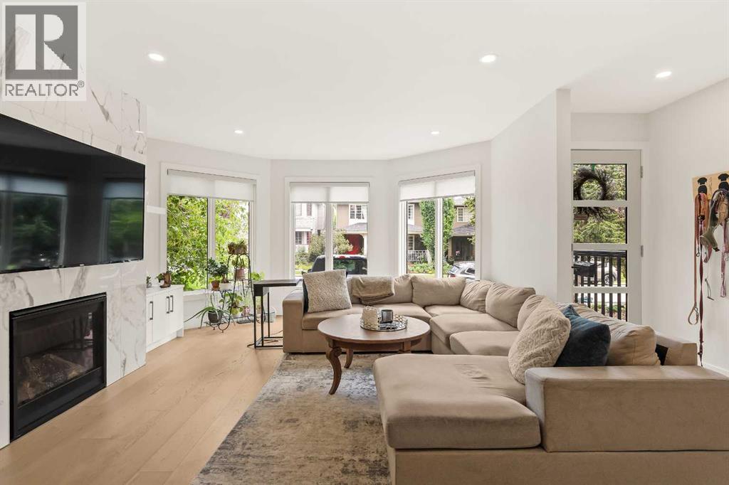 Single Family House for Sale in   Street SW Parkhill Calgary 