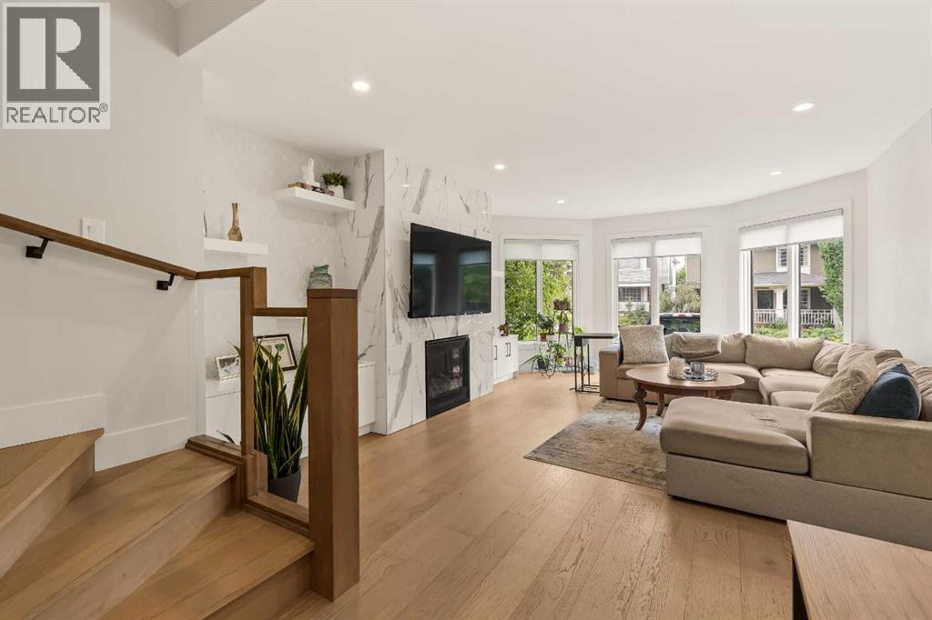 Single Family House for Sale in   Street SW Parkhill Calgary 