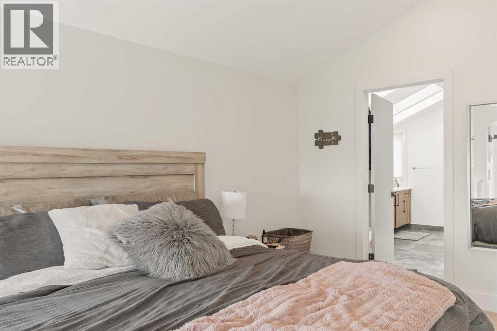 Single Family House for Sale in   Street SW Parkhill Calgary 