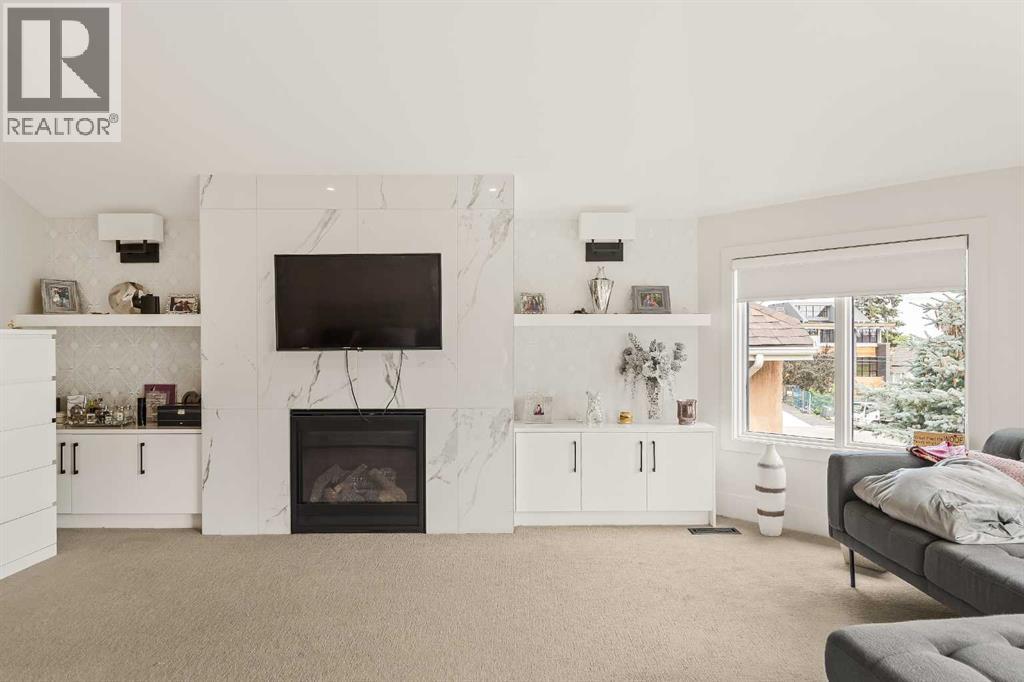 Single Family House for Sale in   Street SW Parkhill Calgary 