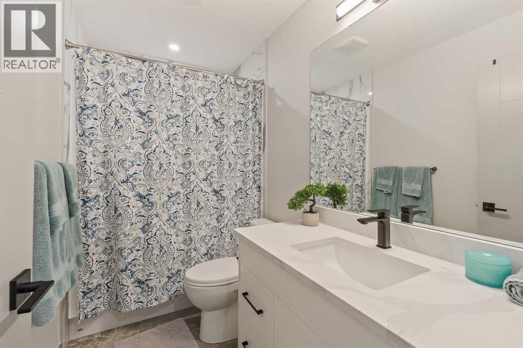 Single Family House for Sale in   Street SW Parkhill Calgary 