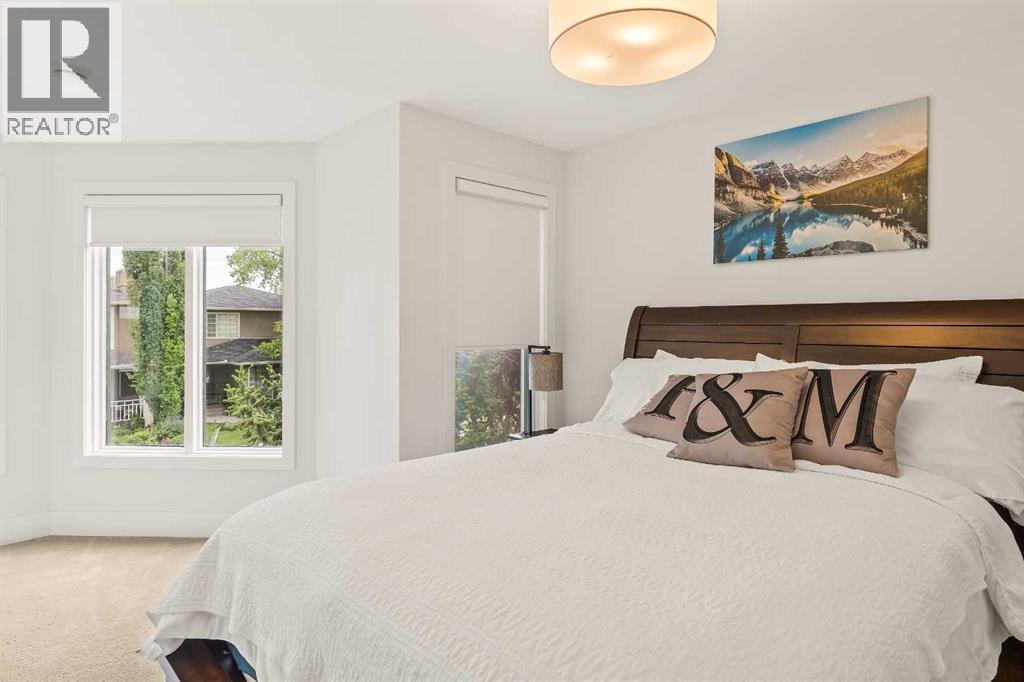Single Family House for Sale in   Street SW Parkhill Calgary 