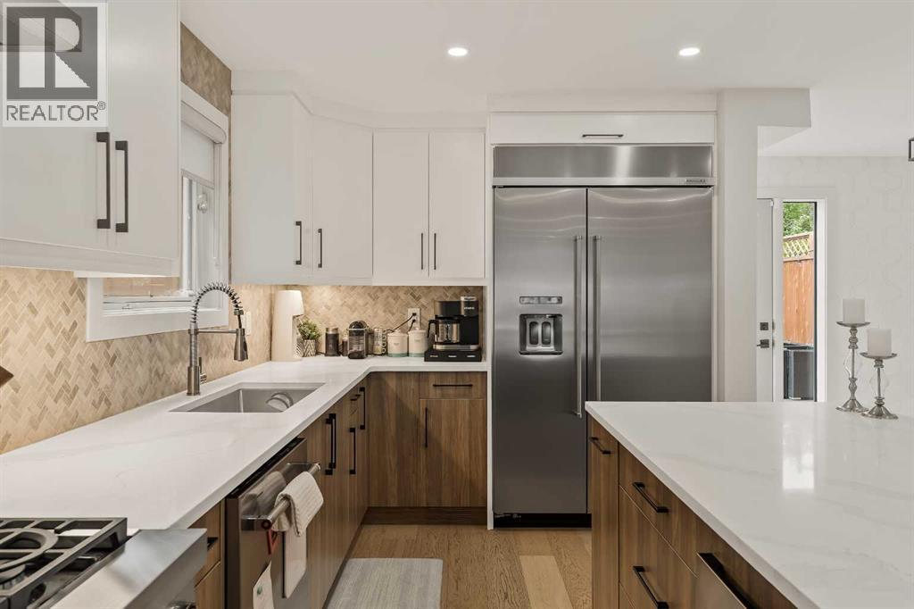 Single Family House for Sale in   Street SW Parkhill Calgary 