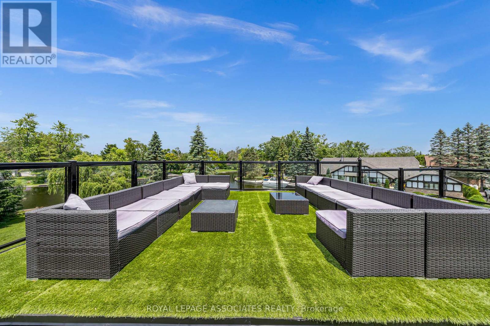 Photo 31 of 57 Poplar Crescent, Ramara ON