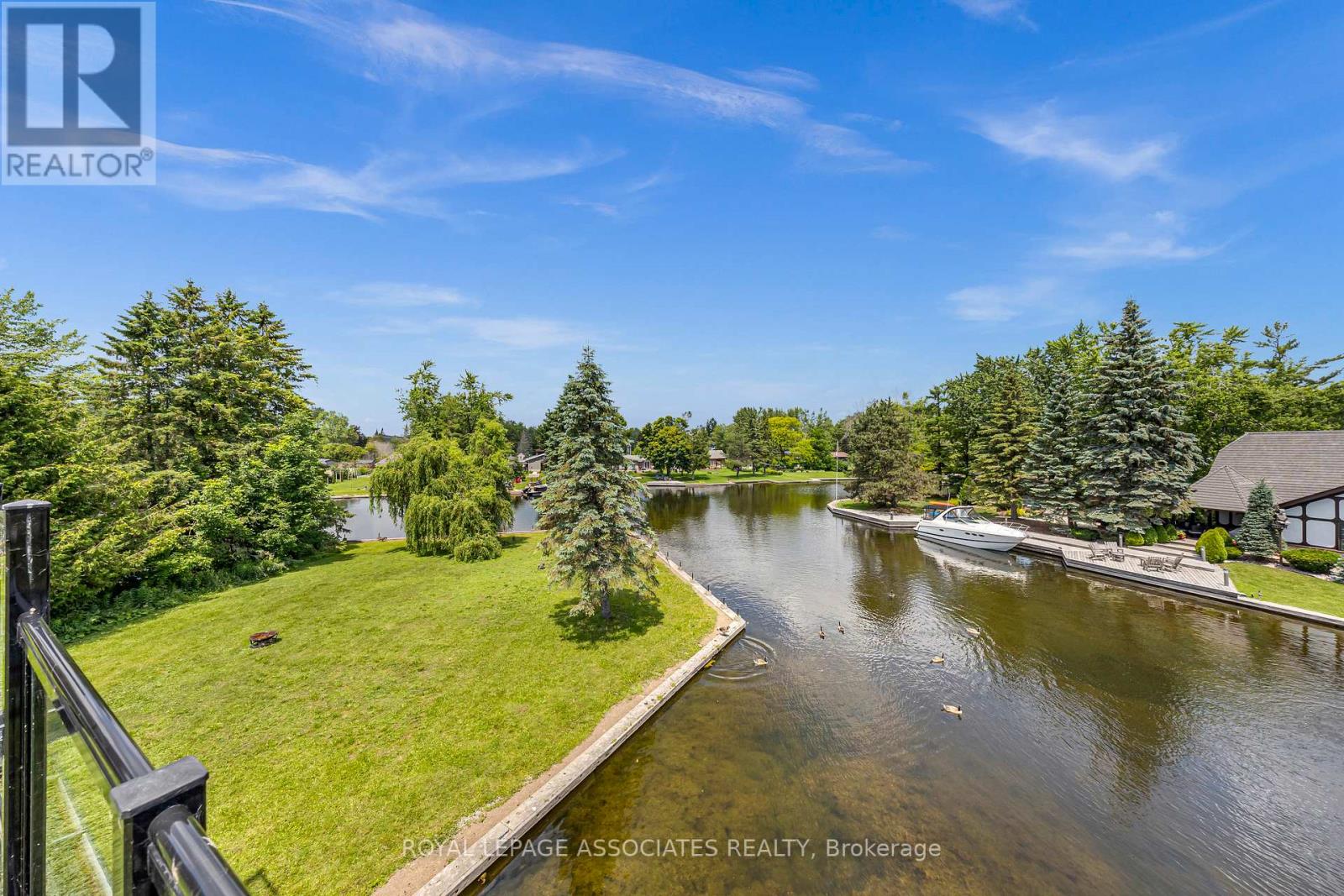 Photo 32 of 57 Poplar Crescent, Ramara ON