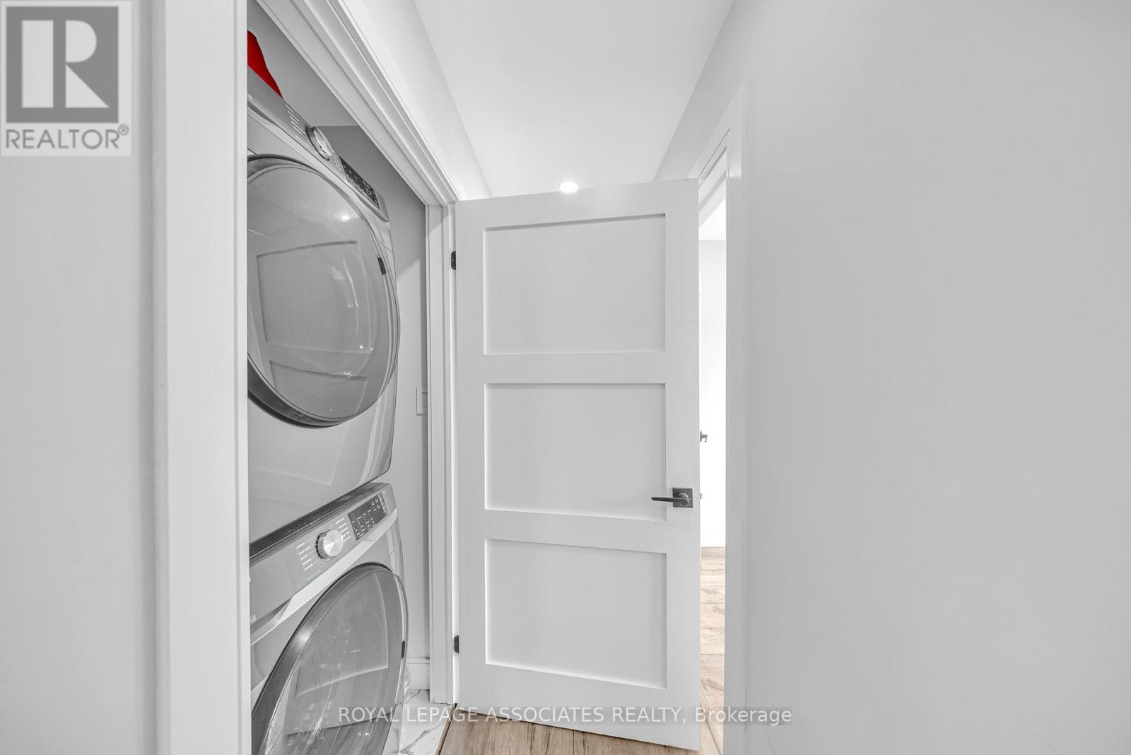 Photo 26 of 57 Poplar Crescent, Ramara ON