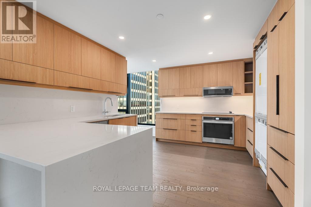 Photo 8 of 2603 340 Queen Street, Ottawa ON