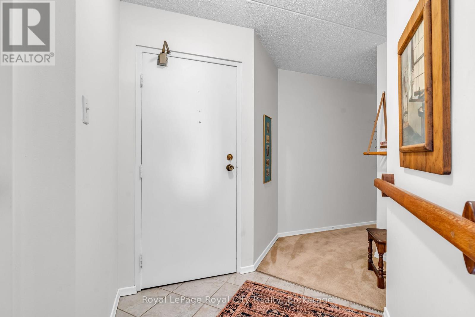 Photo 8 of 803 22 Marilyn Drive, Guelph ON