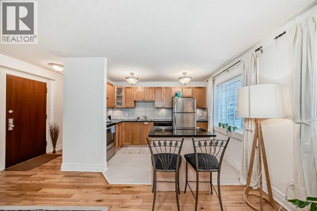 Single Family House for Sale in    Avenue SW Mission Calgary 