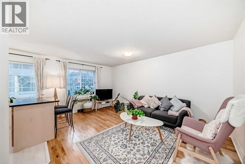 Single Family House for Sale in    Avenue SW Mission Calgary 