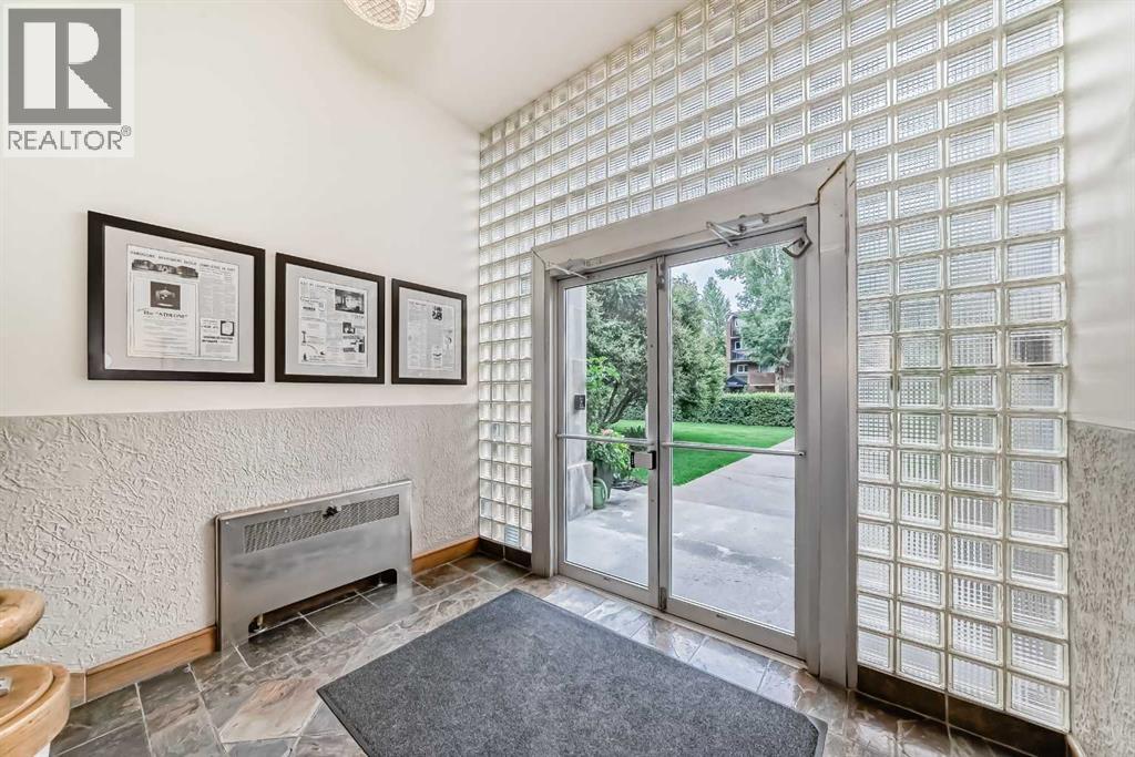 8, 330 19 Avenue SW, Calgary, Alberta